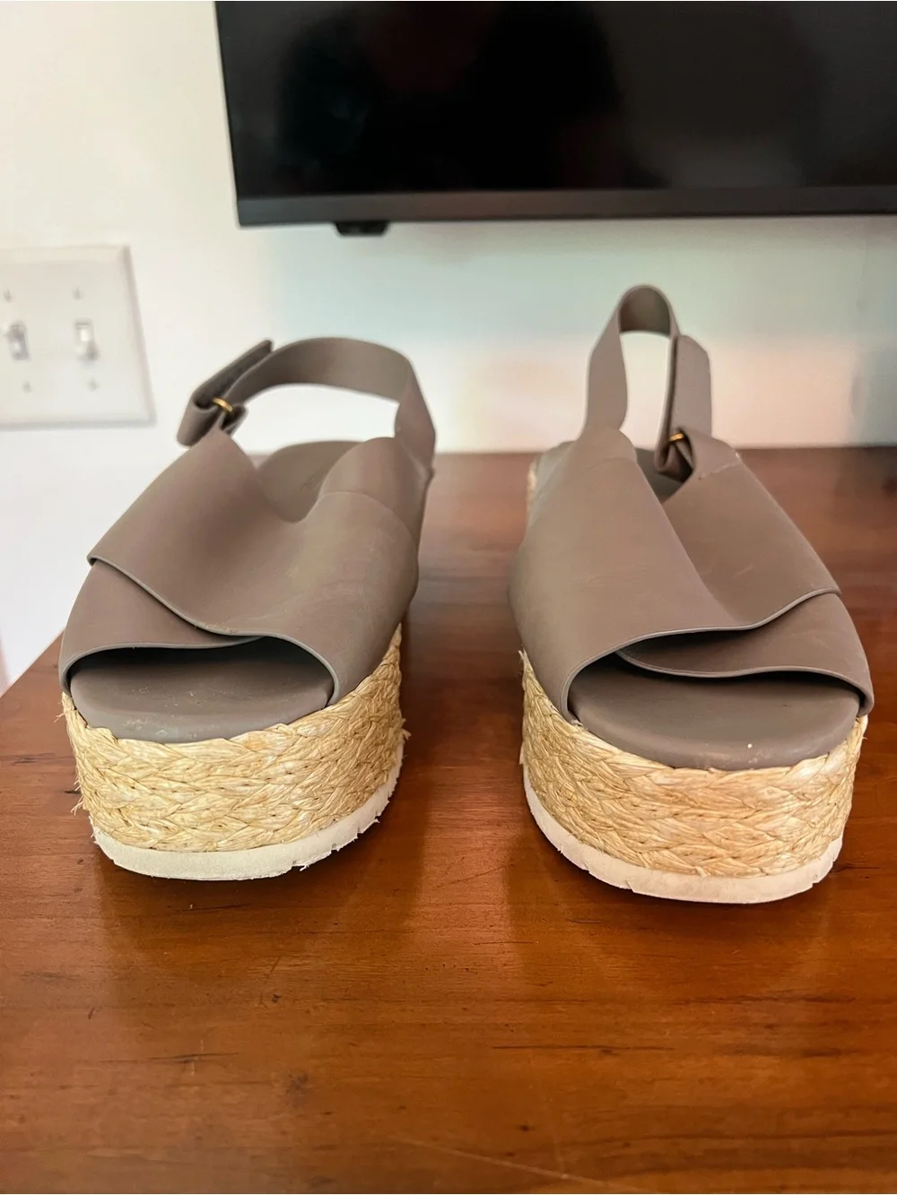 Vince Jesson Women's Woodsmoke Leather Slingback Espadrille Sandals Size 9